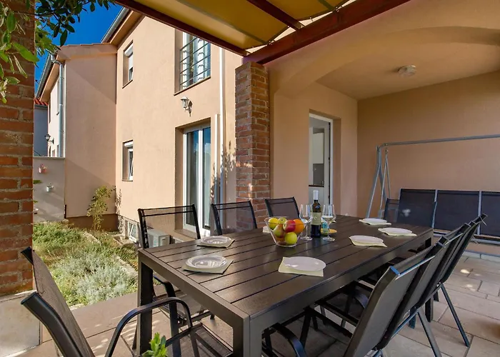 Stunning In With Kitchen Ferienhaus