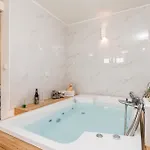 Stunning In With Sauna *